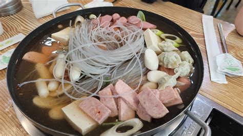 의정부 부대찌개, 그리고 그 속에 숨겨진 시간의 맛